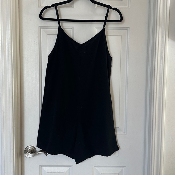 Pacsun Rhythm Classic Adjustable Romper black medium - Picture 6 of 7